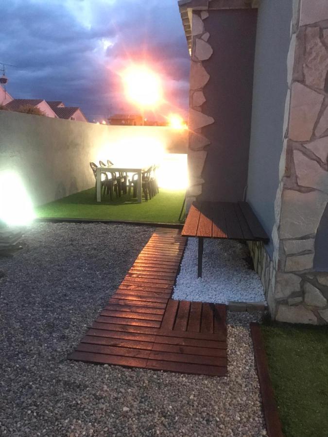 Casa En L Escala Con Piscina Y Wifi Free Villa L' Escala Buitenkant foto